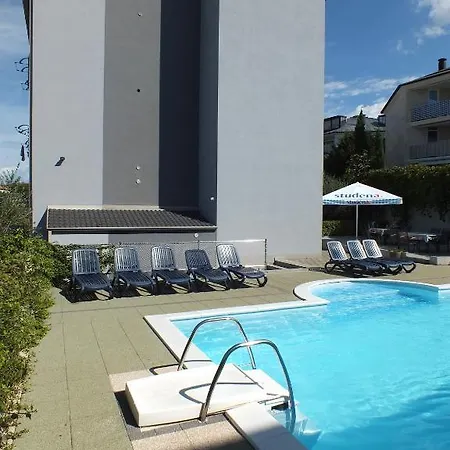 Lavanda Apartman *